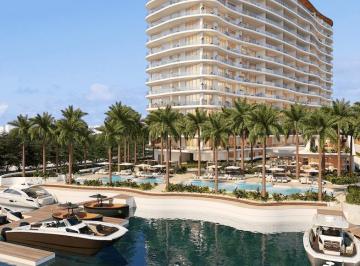 Departamento · 259m² · 3 Recámaras · 2 Estacionamientos · Departamento con Muelle Privado en Venta Zona Hotelera Cancun