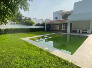 Casa de 4 habitaciones, Emiliano Zapata · En Venta Casa en Paraiso Country Club, Morelos