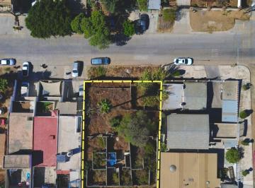 Terreno / Lote · 600m² · Terreno en Venta