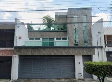 Casa de 4 habitaciones, Zapopan · Venta de Casa en Fraccionamiento Camino Real, Zapopan, Jalisco.