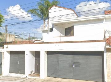 Casa de 3 habitaciones, Zapopan · Casa en Venta en Jardines de Guadalupe, Zapopan Jalisco.