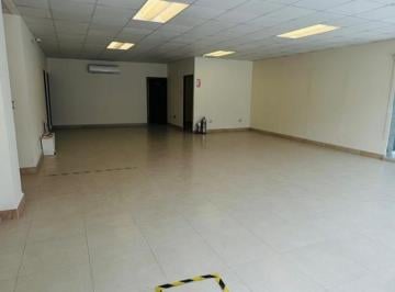 1 · Local / Consultorios / Oficinas en Renta 255 m