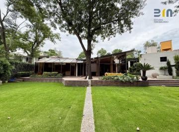 Casa · 506m² · 3 Recámaras · 4 Estacionamientos · Lomas Hipódromo. Casa en Venta