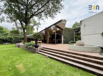 Casa · 506m² · 3 Recámaras · 4 Estacionamientos · Lomas Hipódromo. Casa en Venta