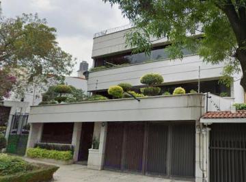 Casa de 5 habitaciones, Naucalpan de Juárez · Venta de Casa en Cd. Satélite, Naucalpan Estado de Mexico.