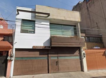 Casa de 4 habitaciones, Gustavo A. Madero · Casa de 214 m² con 4 Recámaras en Venta en Lindavista Sur Gam Cdmx. Lun*