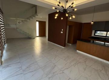 Casa · 250m² · 3 Recámaras · Casa en Renta en Punta Tiburon con Recamara en Planta Baja, Mantenimiento Incluido