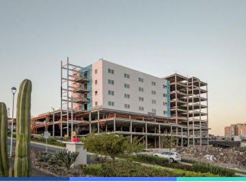Local comercial , El Marqués · Local en Renta en Planta Baja con Terraza en Zibatá, Querétaro