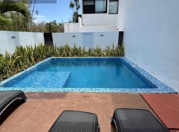 Casa · 146m² · 3 Recámaras · 2 Estacionamientos · Casa 3 Recamaras/reventa/playa del Carmen/6 Minutos del Mar/ Residencial Privado/ Roof con Jacuzzi.