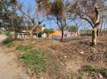 Terreno / Lote · 120m² · Lotes en Venta en Anton Lizardo