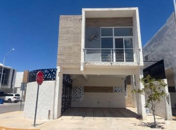 Casa de 4 habitaciones, Chihuahua · Casa de 4 Recambaras Zona Reliz