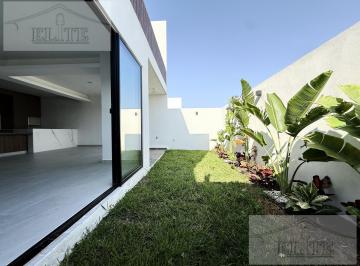 Casa · 186m² · 3 Recámaras · 2 Estacionamientos · Casa en Venta Punto Lomas Habitacion en Planta Baja