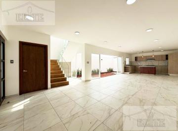 Casa · 227m² · 3 Recámaras · Casa en Venta en Punto Lomas 3 Recamaras