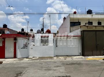 Casa · 80m² · 3 Recámaras · 1 Estacionamiento · Casa en Ensueños