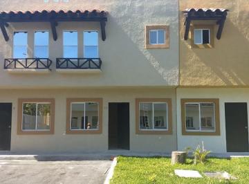 Casa en condominio de 2 habitaciones, Solidaridad · Casa en Renta en Real Amalfi, Cada Recámara con Baño