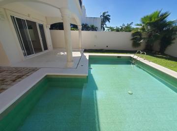 ALBERCA · Casa de Lujo 355 m² con Alberca, Canchas de Tenis y Casa Club — Playa Magna, Playa del Carmen