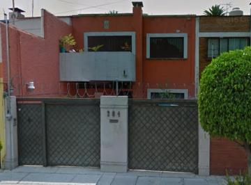 Casa de 4 habitaciones, Azcapotzalco · Casa en Venta en Juan Sarabia #284