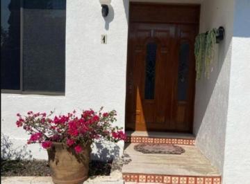 Casa en condominio de 3 habitaciones, Cuernavaca · Renta Casa Condominio Pequeño Col. Atzingo Cuernavaca Morelos