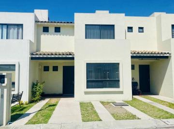 Casa en condominio · 114m² · 3 Recámaras · 2 Estacionamientos · Casa en Venta en Cuautlancingo Puebla de 3 Recámaras en Fraccionamiento a 200 m del Periférico