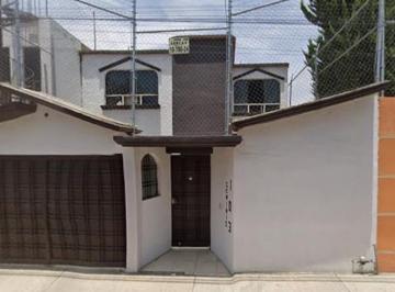 Casa de 3 habitaciones, Pachuca · Casa en Venta en Geminis San Antonio El Desmonte