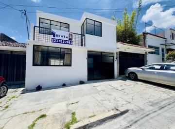 Casa · 170m² · 3 Recámaras · 2 Estacionamientos · Casa en Renta a Pie de Calle Para Uso Comercial o de Oficina en La Paz a Una Calle del Boulevard Atl