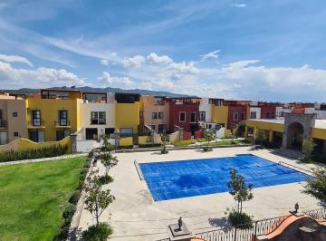 Casa · 125m² · 3 Recámaras · 1 Estacionamiento · Casa en Renta Amueblada en Zirandaro