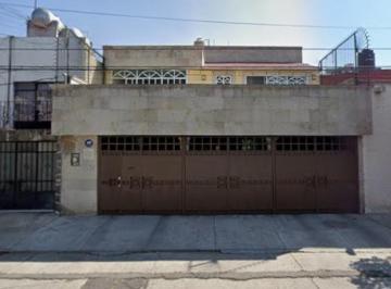 Casa de 4 habitaciones, Benito Juárez · Casa en Venta en Chupicuaro #68