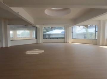 Casa · 540m² · 3 Recámaras · 10 Estacionamientos · Casa en Renta o Venta en Lomas de Chapultepec