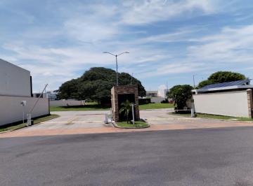 Terreno / Lote , Alvarado · Terreno en Venta en Fracc. Lomas de La Rioja. Alvarado, Veracruz