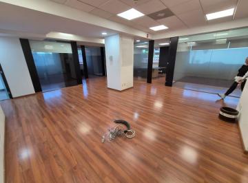 Oficina · 240m² · 1 Recámara · 4 Estacionamientos · Renta Oficina en Polanco