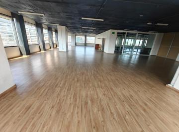 Oficina · 598m² · 6 Recámaras · 13 Estacionamientos · Oficina en Renta en Ejerctio Nacional