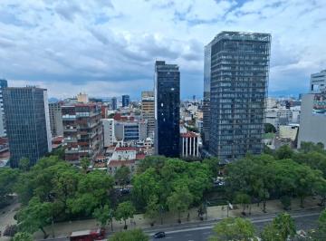 Oficina · 216m² · 4 Recámaras · 2 Estacionamientos · Oficina en Renta en Paseo de La Reforma