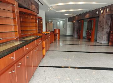 Local comercial · 174m² · 2 Recámaras · 2 Estacionamientos · Local en Renta en Lomas de Chapultepec