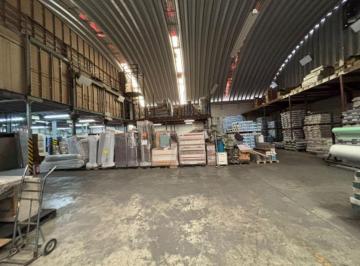 Bodega comercial · 3832m² · 5 Recámaras · 10 Estacionamientos · Bodega en Venta en Iztacalco con Locales Comerciales y Cerca del Estadio Gnp