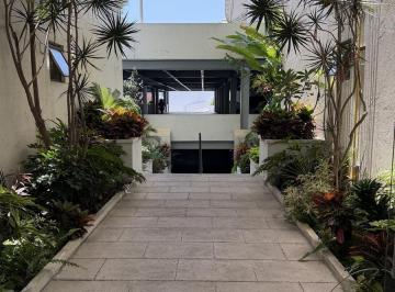 Departamento · 250m² · 3 Recámaras · 2 Estacionamientos · Departamento en Venta