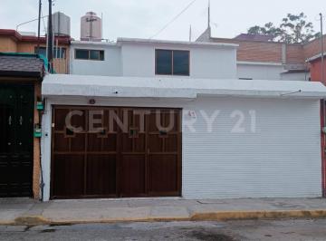 Casa · 157m² · 3 Recámaras · 1 Estacionamiento · Casa en Venta en Bosques del Valle, Coacalco, Estado de Mexico
