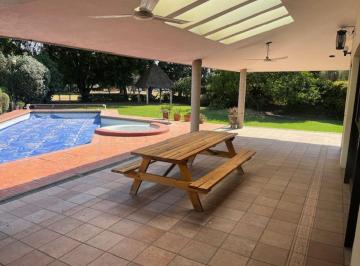 Casa de 4 habitaciones, Atlixco · Casa de 1070 m² con 4 Recámaras en Venta en Fraccionamiento Club de Golf El Cristo