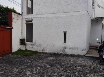 Casa en condominio de 2 habitaciones, Cuernavaca · Casa en Condominio con Alberca en Cuernavaca