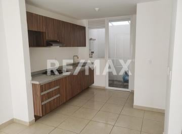 Casa en condominio de 2 habitaciones, El Marqués · Casa en Renta en Zakia Querétaro. Comodidad, Ubicación y Calidad de Vida