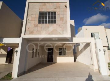 Casa · 116m² · 3 Recámaras · 2 Estacionamientos · Casa Nueva en Venta Frac Zafiro, a un Costado Valle Esmeralda