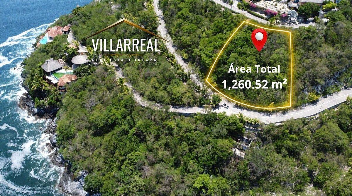 Land for Sale with Beautiful Ocean View in Zihuatanejo