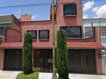Casa de 4 habitaciones, Azcapotzalco · Casa Amplia en Hogar y Seguridad, Azcapotzalco, Cuidas de Mexico.