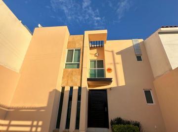 Casa de 3 habitaciones, San Luis Potosí · Casa en Renta en Villa Magna con Excelentes Acabados.