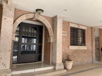 Casa de 3 habitaciones, Monterrey · Casa en Renta Pedregal La Silla