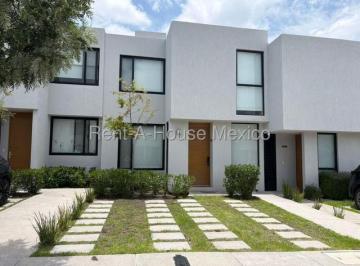 Casa en condominio de 3 habitaciones, El Marqués · Casa de 3 Recámaras con Jardín y Vestidor | Zakia, El Marqués