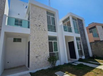 Casa · 80m² · 2 Recámaras · 1 Estacionamiento · Casa en Renta en Marsella Residencial, Playa del Carmen