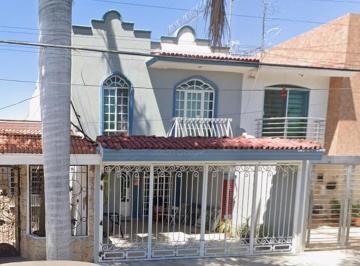 Casa de 3 habitaciones, Guadalajara · No Dejes Pasar Esta Gran Oportunidad!