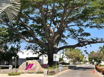 Casa en condominio de 3 habitaciones, Manzanillo · Casa en Condominio Arbol de Agua