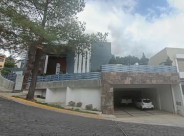N/A · Casa en Venta en Zona Esmeralda, Loma de Valle Escondido.