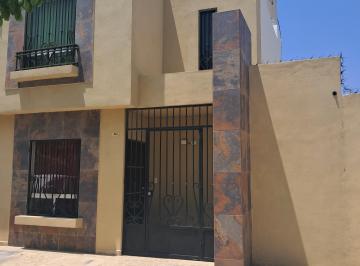 Casa de 2 habitaciones, Saltillo · Renta de Casa